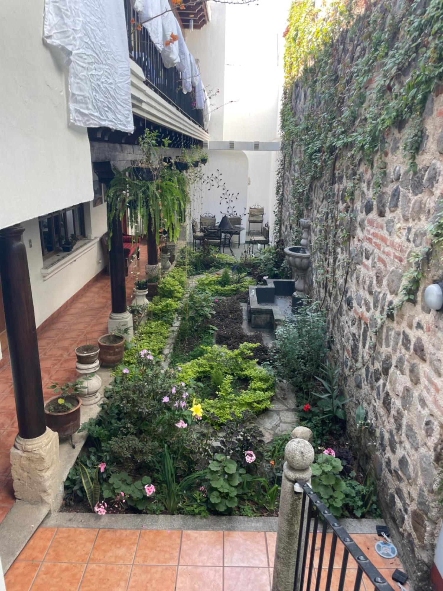 Autumn In Antigua Boutique Bnb Exterior photo